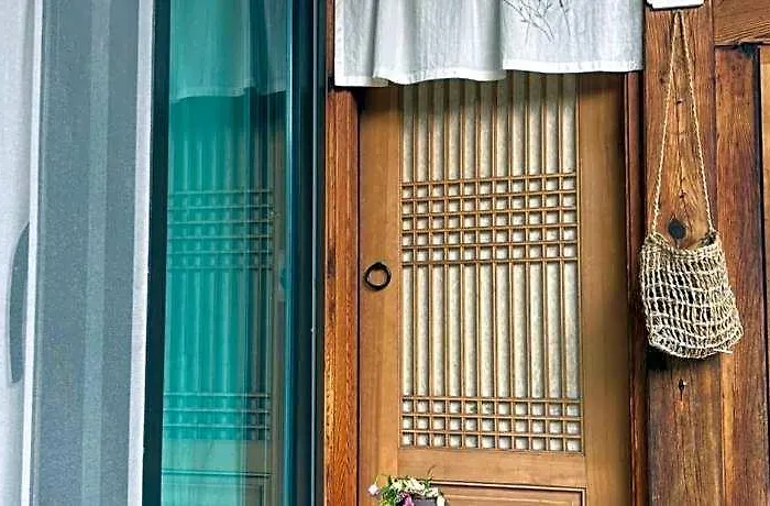 Eugene Hanok Culture Center Dongdaemun * 首爾