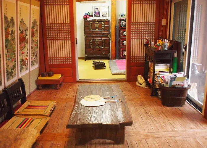 Eugene Hanok Culture Center Dongdaemun 首爾